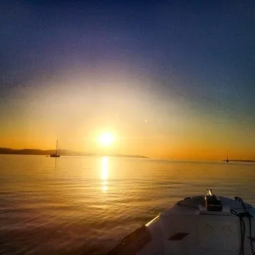 Balade en Bateau à Hyères - Presqu'île de Giens — balade en bateau à Giens