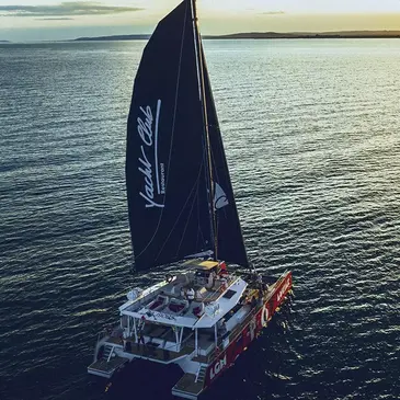 Balade en Catamaran au Coucher de Soleil à La Grande-Motte — balade en bateau à La Grande-Motte