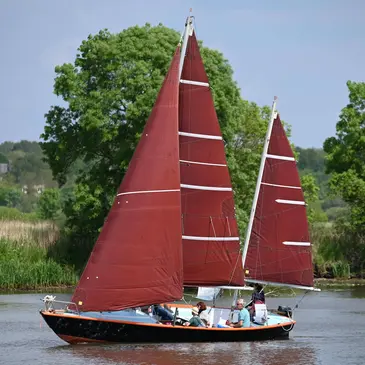Balade en Voilier près de Nantes — balade en bateau à Sucé-sur-Erdre