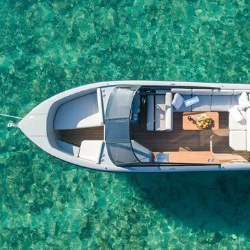 Balade Privative en Bateau sur le Lac d'Annecy — balade en bateau à Veyrier-du-Lac
