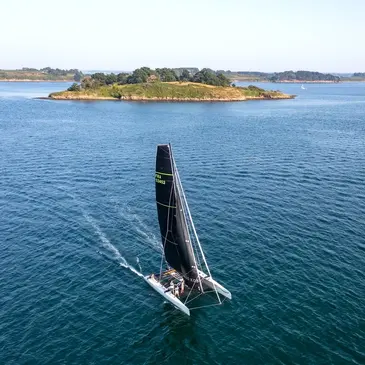 Initiation à la Voile à Larmor-Baden - La Baie de Quiberon — balade en bateau à Larmor-Baden