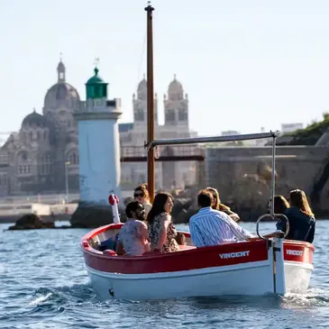 Promenade en Barquette à Marseille — balade en bateau à Marseille